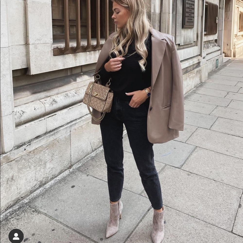 SOLD 🔥Zara faux leather oversized blazer - Picture 13 of 16